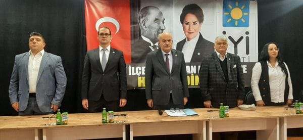 Murat Öztürk İyi parti Saray 3. Olağan Kongresini kazandı