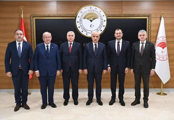 Tarım ve Orman Bakanı Prof. Dr. Sayın Vahit Kirişçi’yi ziyaret ettik.