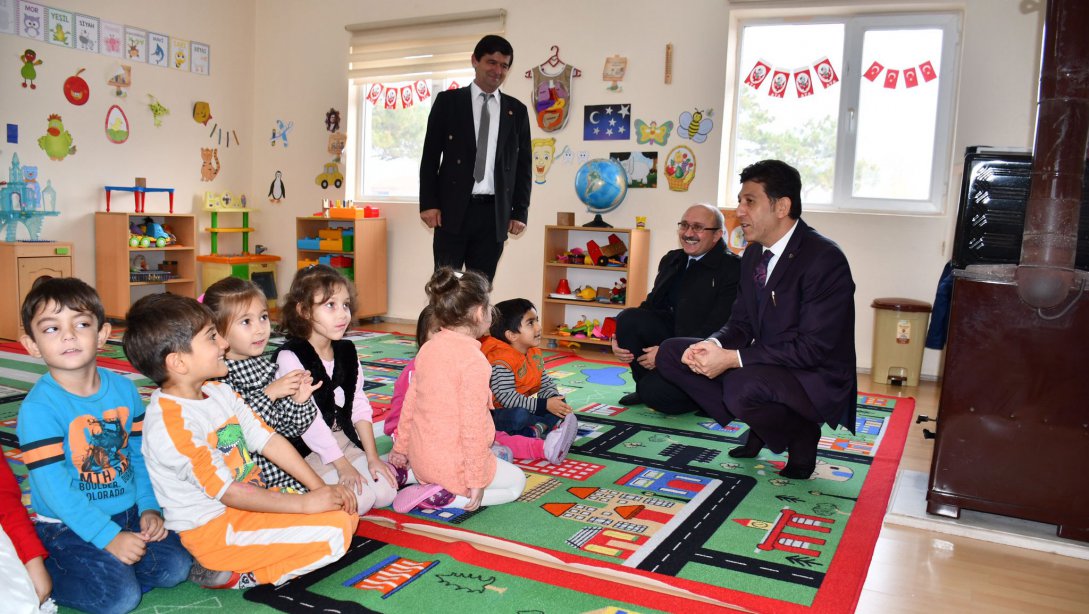 Ersan Ulusan Muratlı İlçesinde Kırkkepenekli Mahallesi Köy Yaşam Merkezini Ziyaret Etti