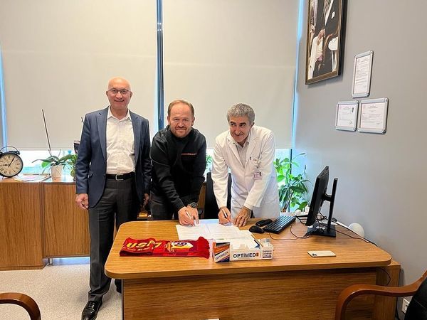 Özel Optimed Hastanesi ile sponsorluk anlaşmamızı yenilediler
