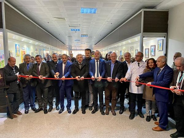 Çorlu Devlet Hastanesi Toplum Ruh Sağlığı Merkezi’nin düzenlediği El Sanatları Yıl Sonu Sergisi’nin açılışı
