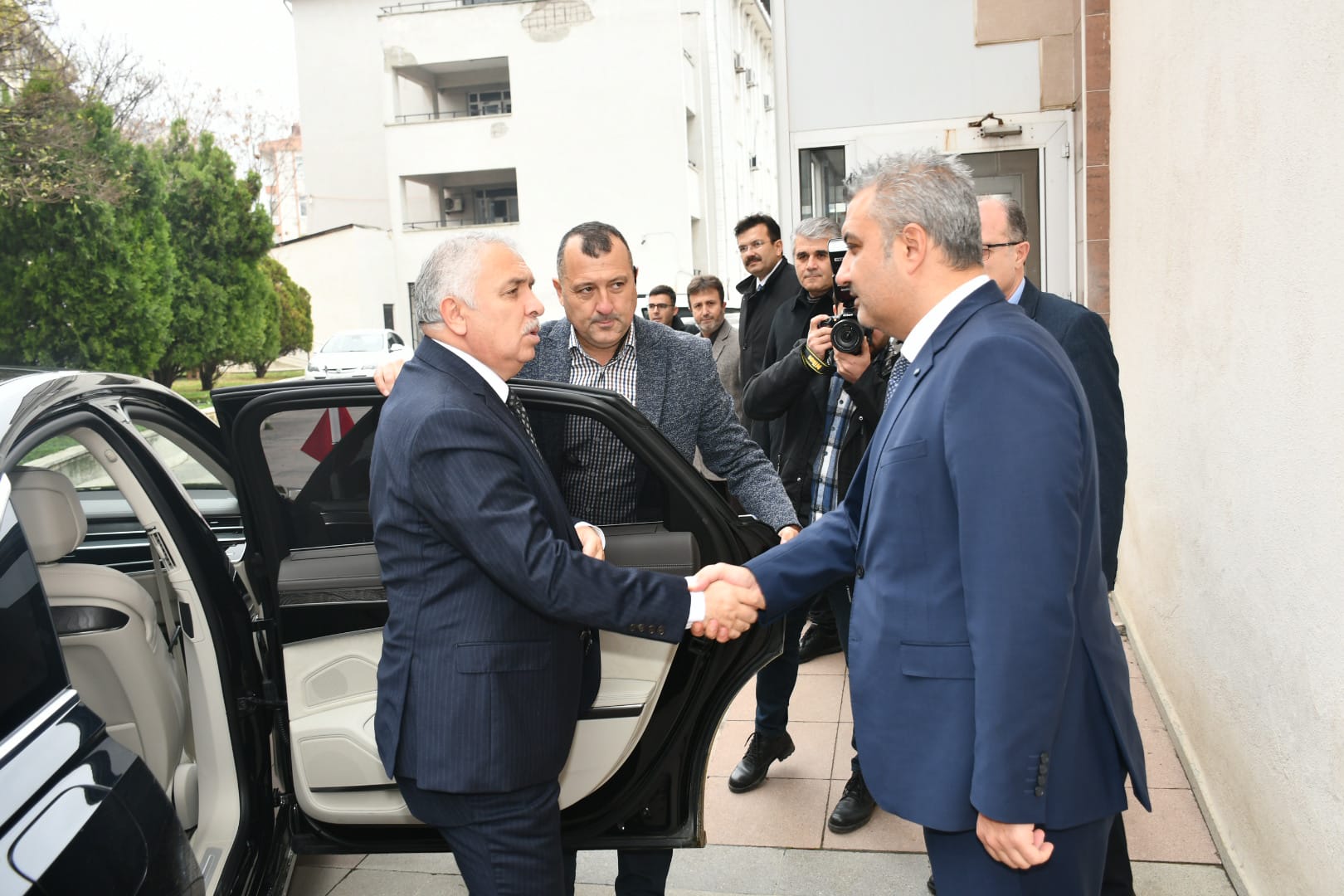 Vali Aziz Yıldırım Malkara Belediye Başkanı Ulaş Yurdakul’a Taziye Ziyaretinde Bulundu