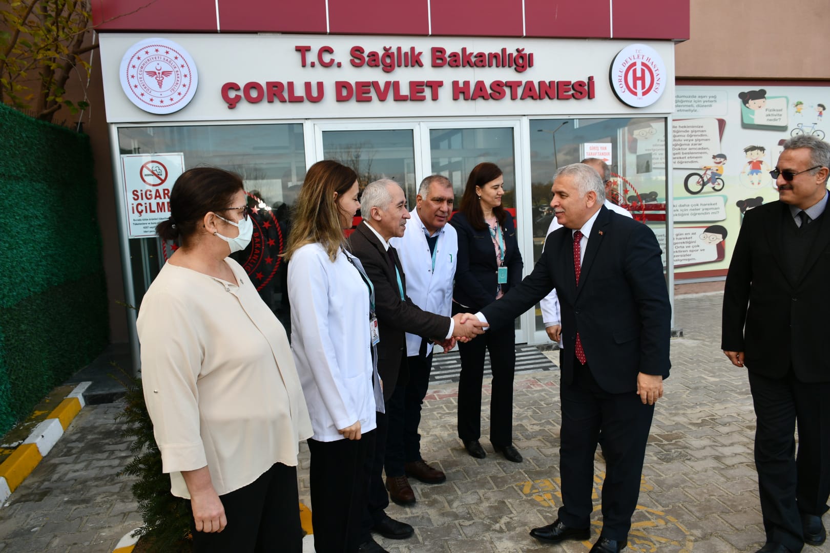 Vali Aziz Yıldırım Çorlu Devlet Hastanesi’ni Ziyaret Etti