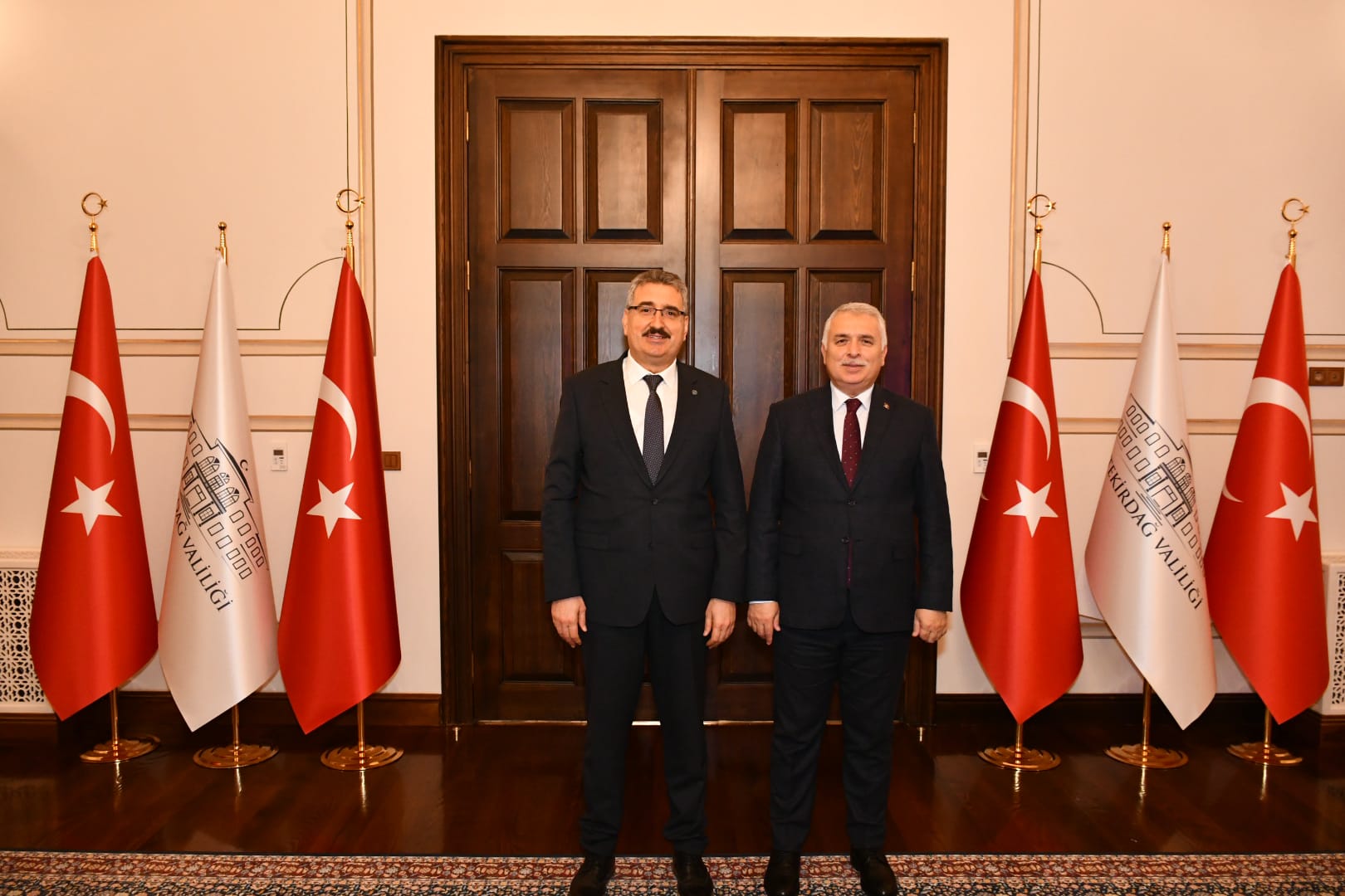 Vali Aziz Yıldırım Tekirdağ Namık Kemal Üniversitesi Rektörü Prof. Dr. Mümin Şahin’i Kabul Etti