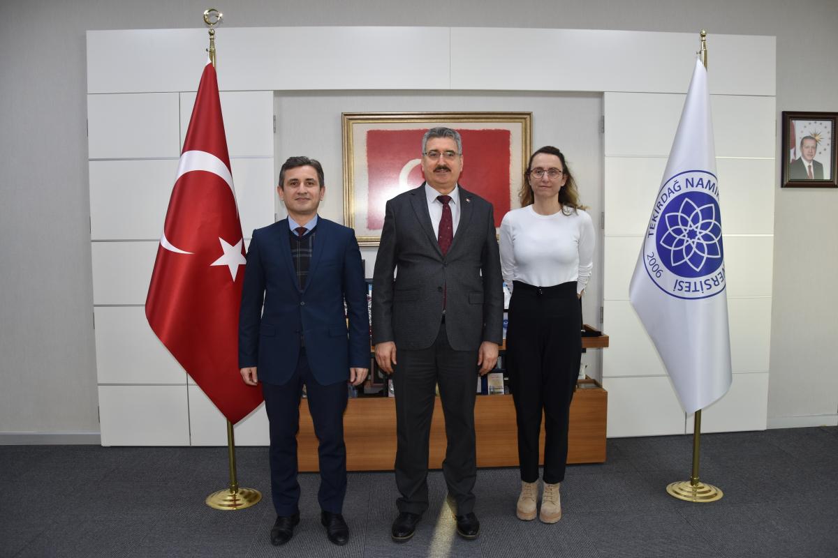 Diş Hekimliği Fakültesi’nden Rektörümüze Ziyaret