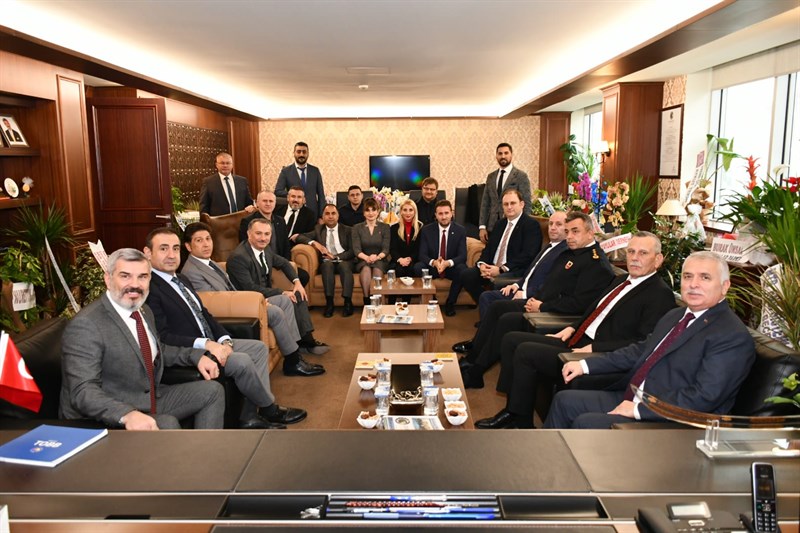 Vali Aziz Yıldırım Çerkezköy Ticaret ve Sanayi Odası’nı Ziyaret Etti