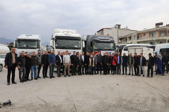 Dayanışma ruhuyla yurttaşlarımızın yanındayız…
