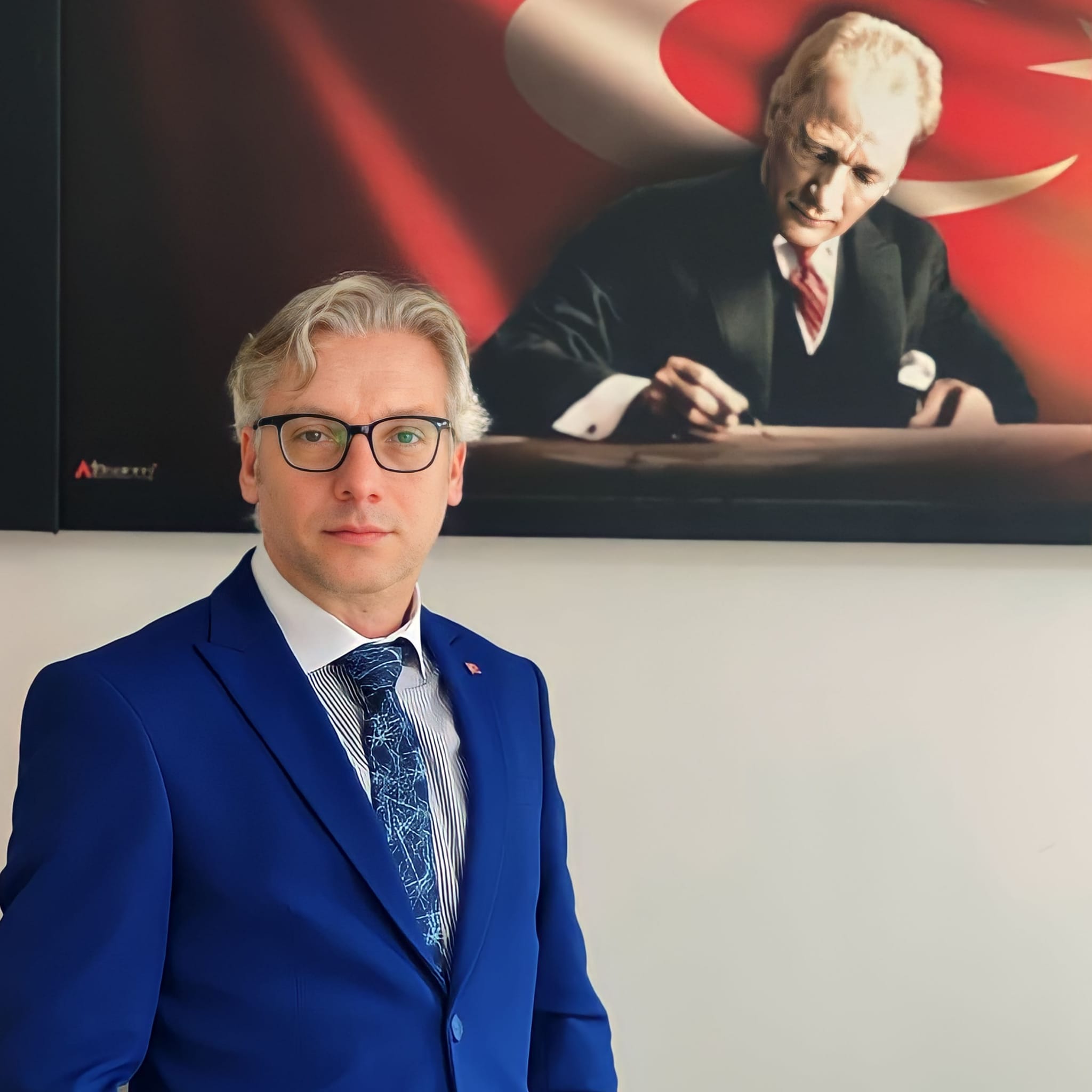 SGK memurları bugün 1günlük iş bırakma eylemi yaptılar.