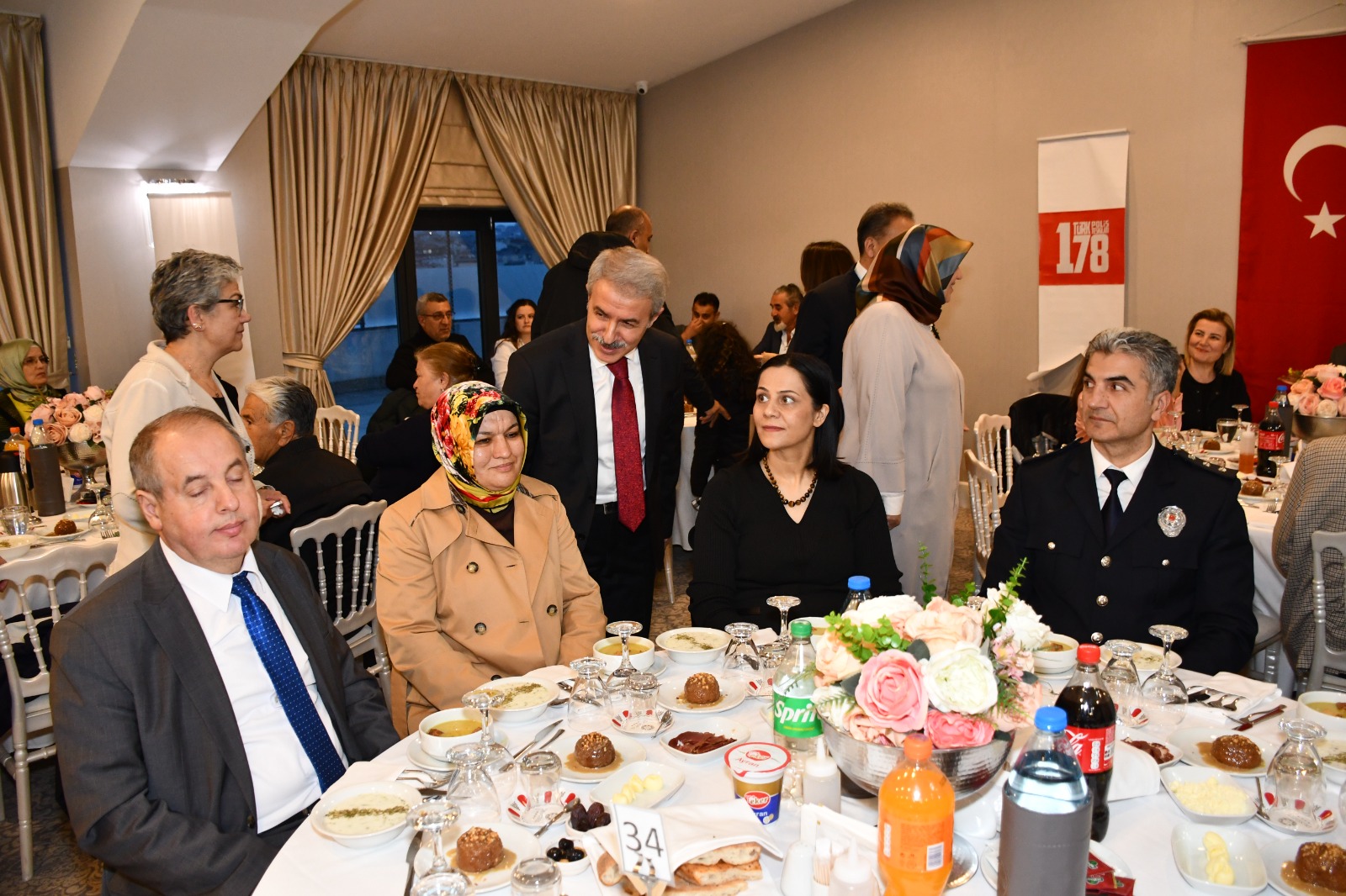 Vali Vekili Kaan Peker Şehit Aileleri ve Gaziler Onuruna Verilen İftara Katıldı