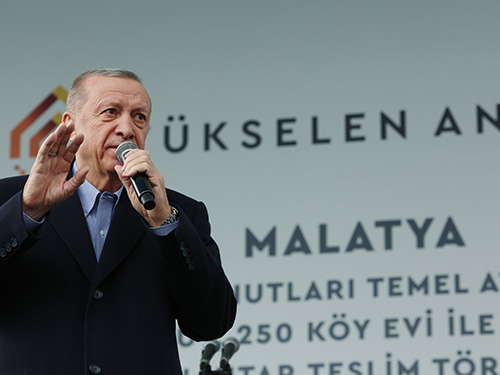 Cumhurbaşkanı Erdoğan, Malatya’da deprem konutları temel atma törenine katıldı