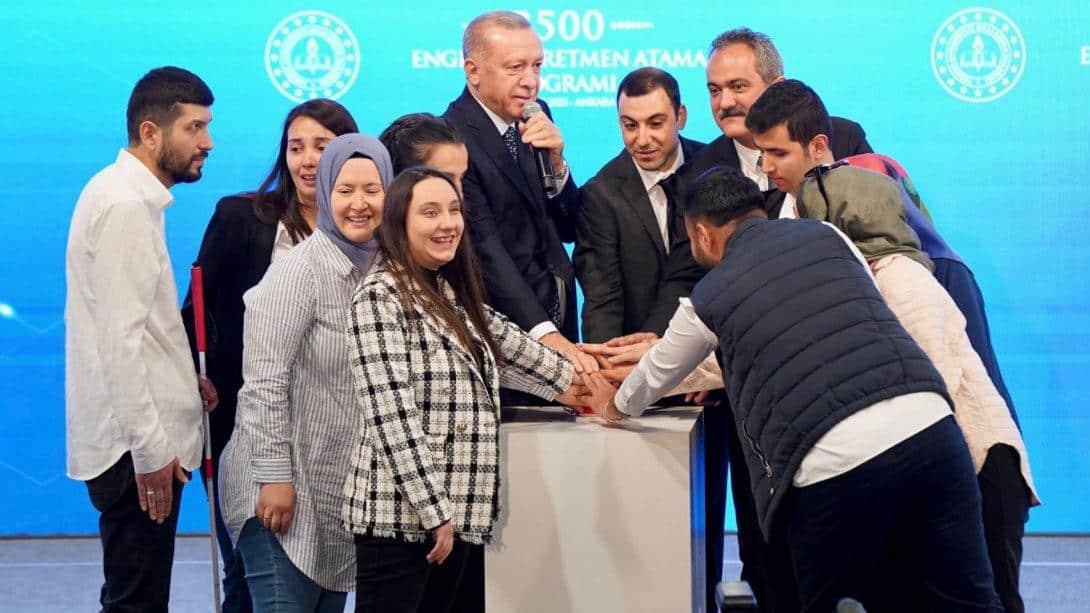 Eğitim Ailesine 3 Bin 500 Engelli Öğretmen Katıldı