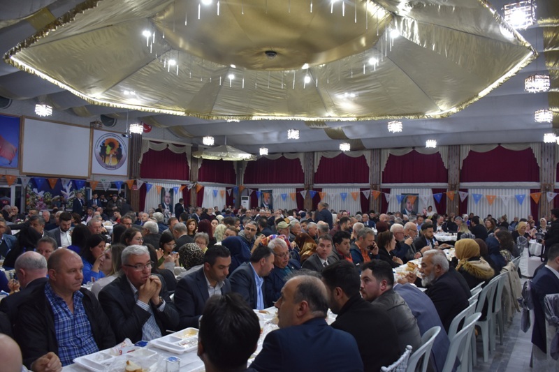AK Parti Vefa İftarı Düzenledi