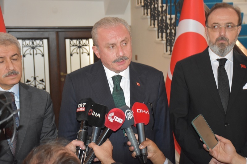 TBMM Başkanı Şentop Tekirdağ’da bayramlaşma programına katıldı