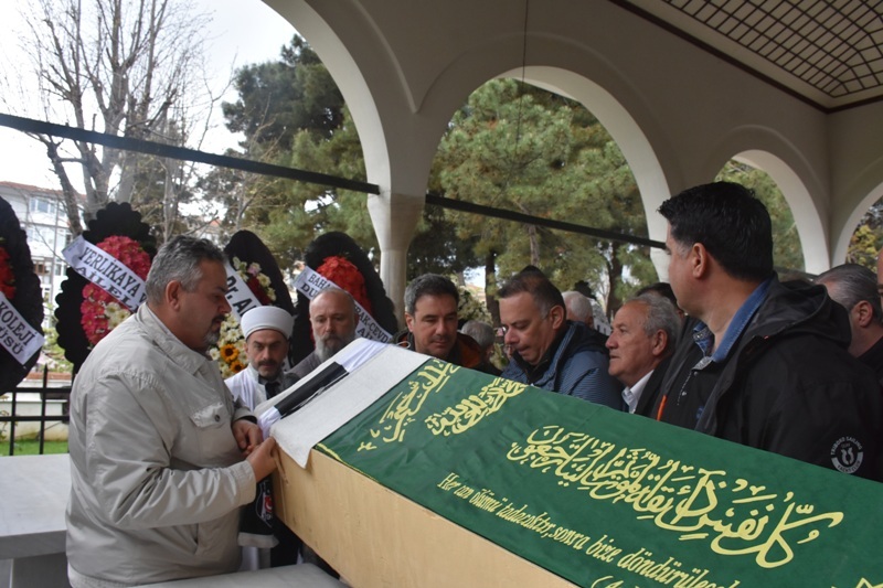 Diş Hekimi ALGUHAN AKŞAR Vefat Etti