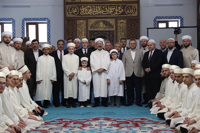 “Herkes Kur’an-ı Kerim’den, Kur’an’a hizmet ettiği kadar istifade eder”
