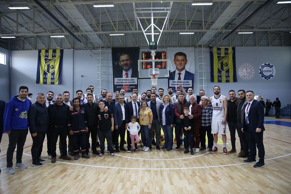 KAPAKLISPOR: 87 İstanbul ANKA:70