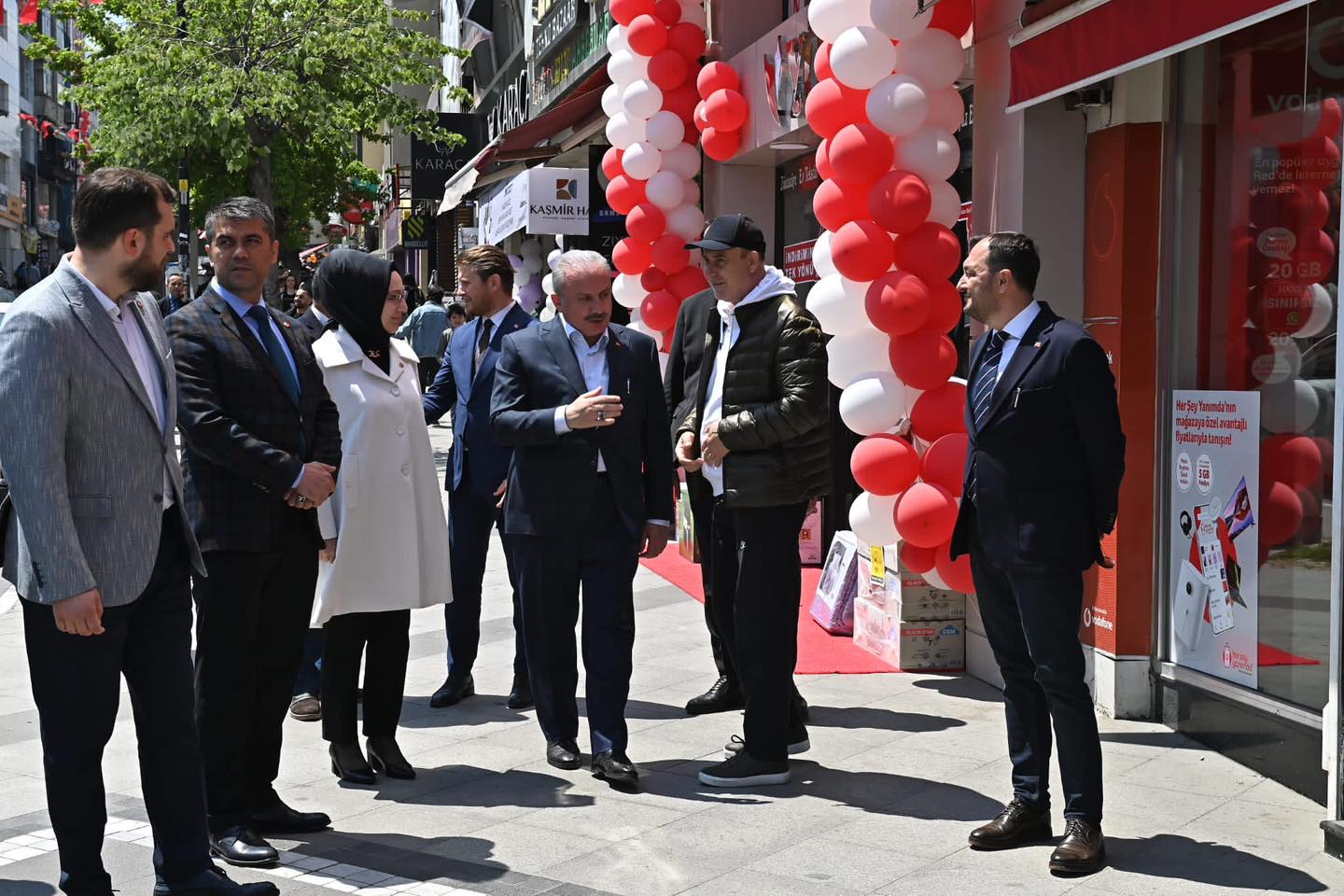 ŞENTOP’TAN SÜLEYMANPAŞA HÜKÜMET CADDESİ ESNAFLARINA ZİYARET