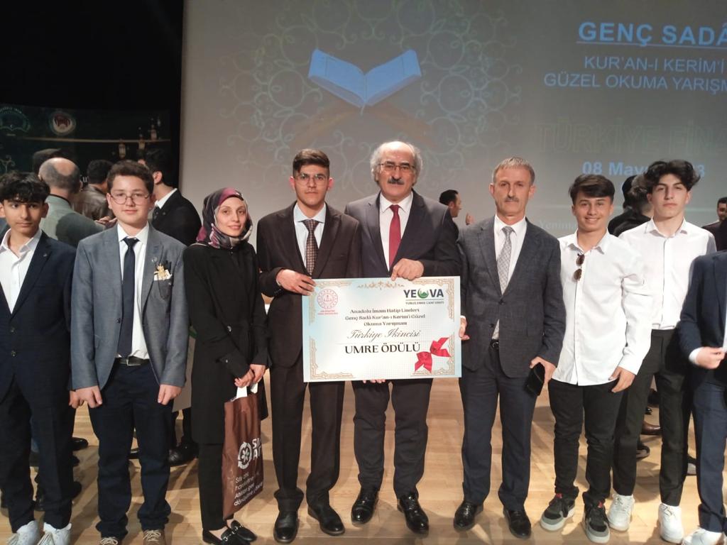 TÜRKİYE İKİNCİSİ TEKİRDAĞ ANADOLU İMAM HATİP LİSESİ ÖĞRENCİSİ  HAFIZ CAN POLAT AKGÜL OLDU.