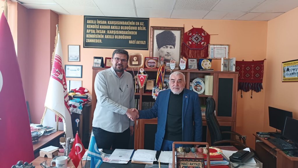 Mehmet Akif Aldoğan, iki gazetenin devrini aldı.
