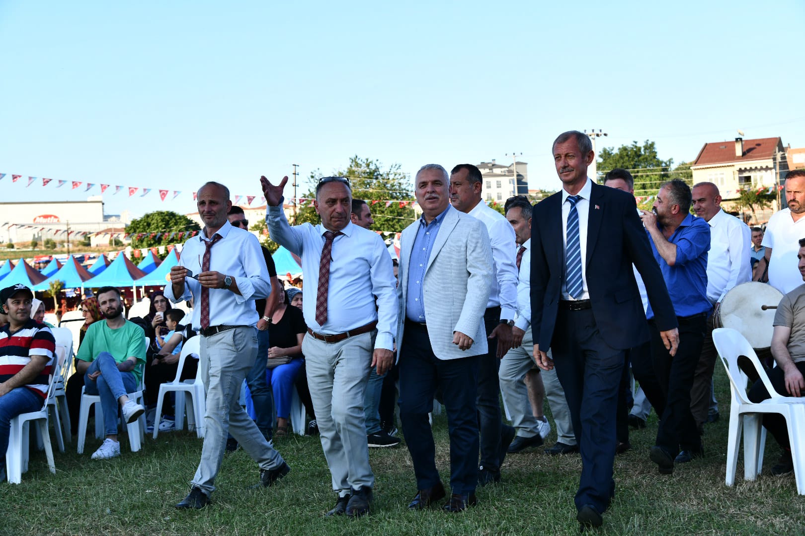 Vali Aziz Yıldırım 19’uncusu Düzenlenen Karadenizliler Yayla Şenlikleri’ne Katıldı