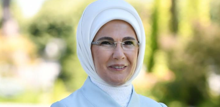 Emine Erdoğan’dan “Koruyucu Aile Günü” paylaşımı