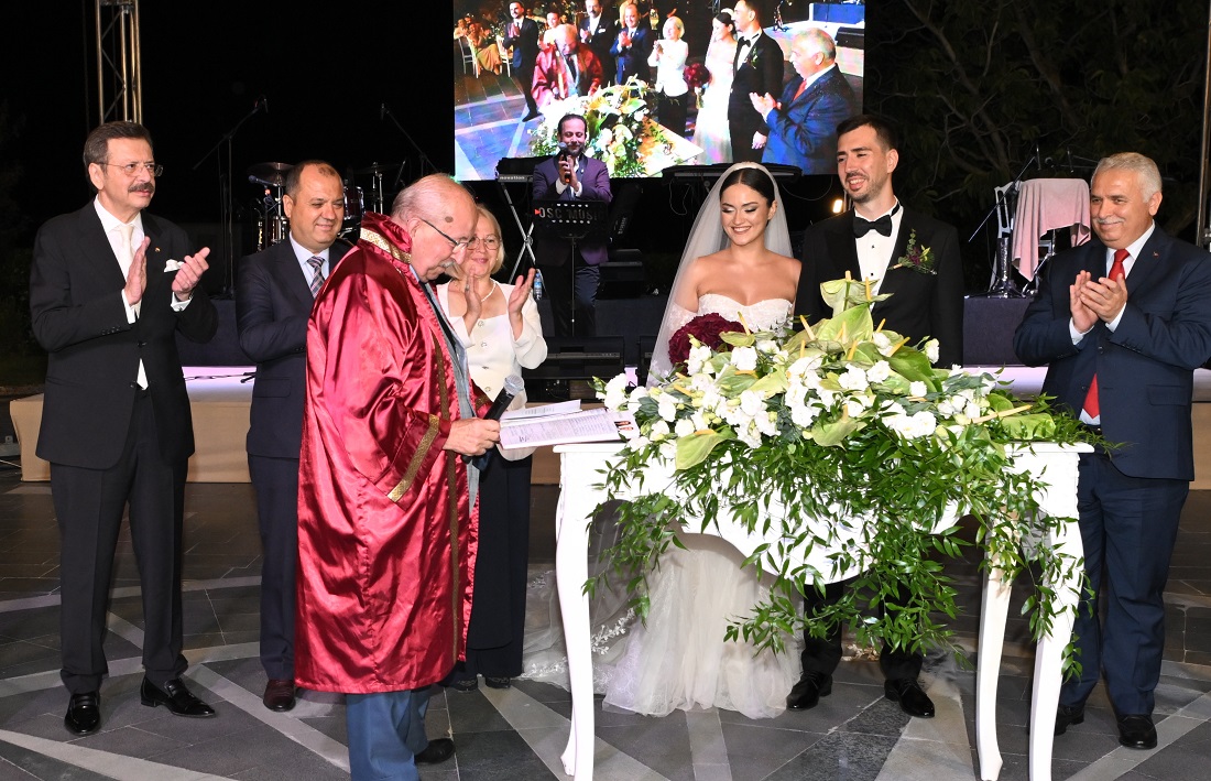 Hisarcıklıoğlu nikah şahidi