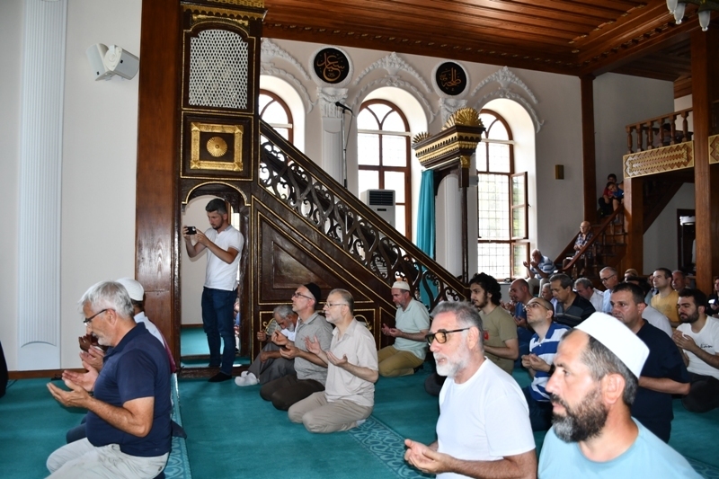 15 TEMMUZ ŞEHİTLERİ İÇİN ORTACAMİDE MEVLİD OKUNDU