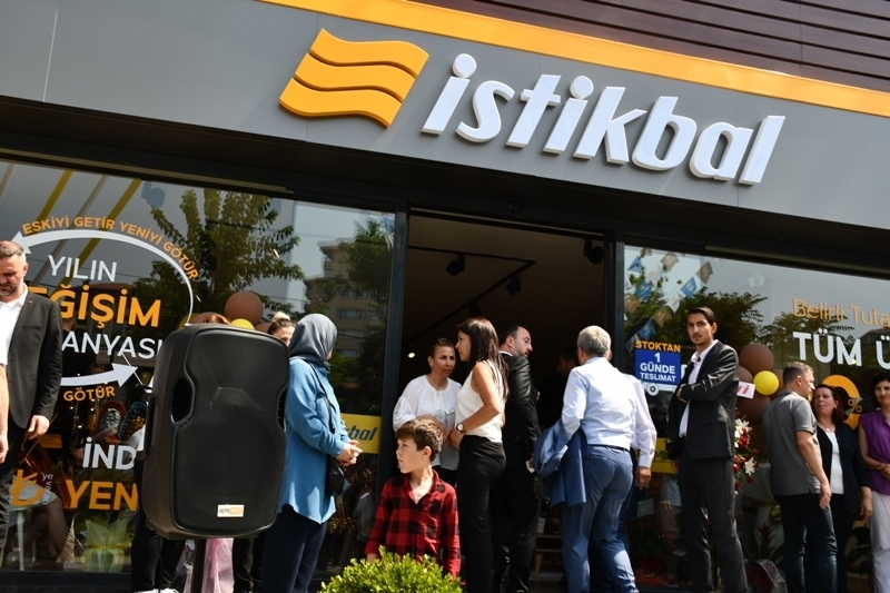 İSTİKBAL MOBİLYA SÜLEYMANPAŞA SATIŞ MAĞAZASINA GÖRKEMLİ AÇILIŞ