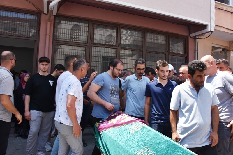 AYŞE KÖSE İRGE VEFAT ETTİ.