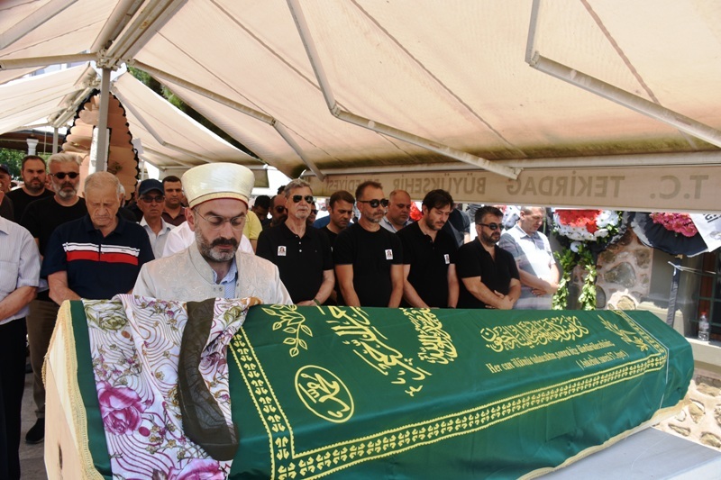 MUALLA TÜRE DEFNEDİLDİ