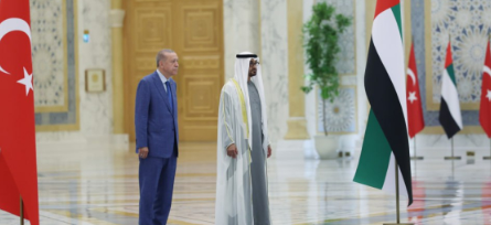 Cumhurbaşkanı Erdoğan BAE’de resmi törenle karşılandı
