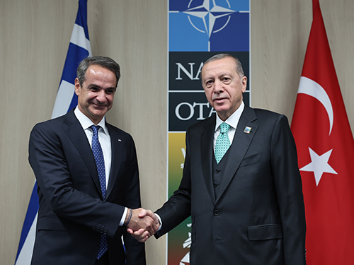 Cumhurbaşkanı Erdoğan, Yunanistan Başbakanı Miçotakis ile görüştü