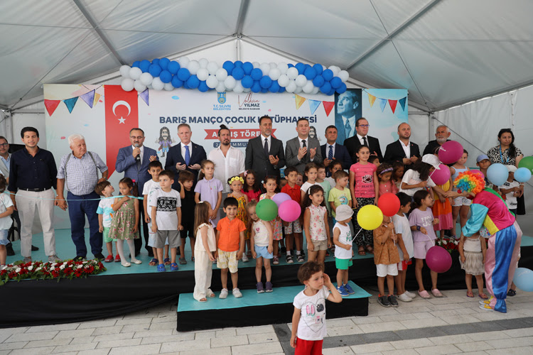 SİLİVRİ’DE BARIŞ MANÇO KÜTÜPHANESİ AÇILDI