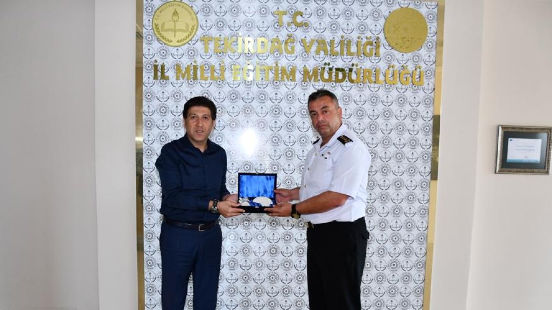 İl Jandarma Alay Komutanı J. Alb. Ahmet Çetin İl Milli Eğitim Müdürü  Ersan Ulusan’ı Makamında Ziyaret Etti