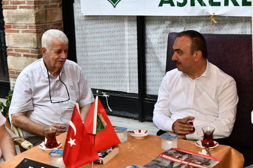 VALİ  RECEP SOYTÜRK TÜRKİYE HARP MALÜLÜ GAZİLER ŞEHİT DUL VE YETİMLER DERNEĞİ TEKİRDAĞ ŞÜBESİNİ ZİYARET ETTİ..
