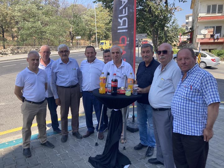 Mehmet Özen ve oğullarına ait Kasap dükkanı Açıldı