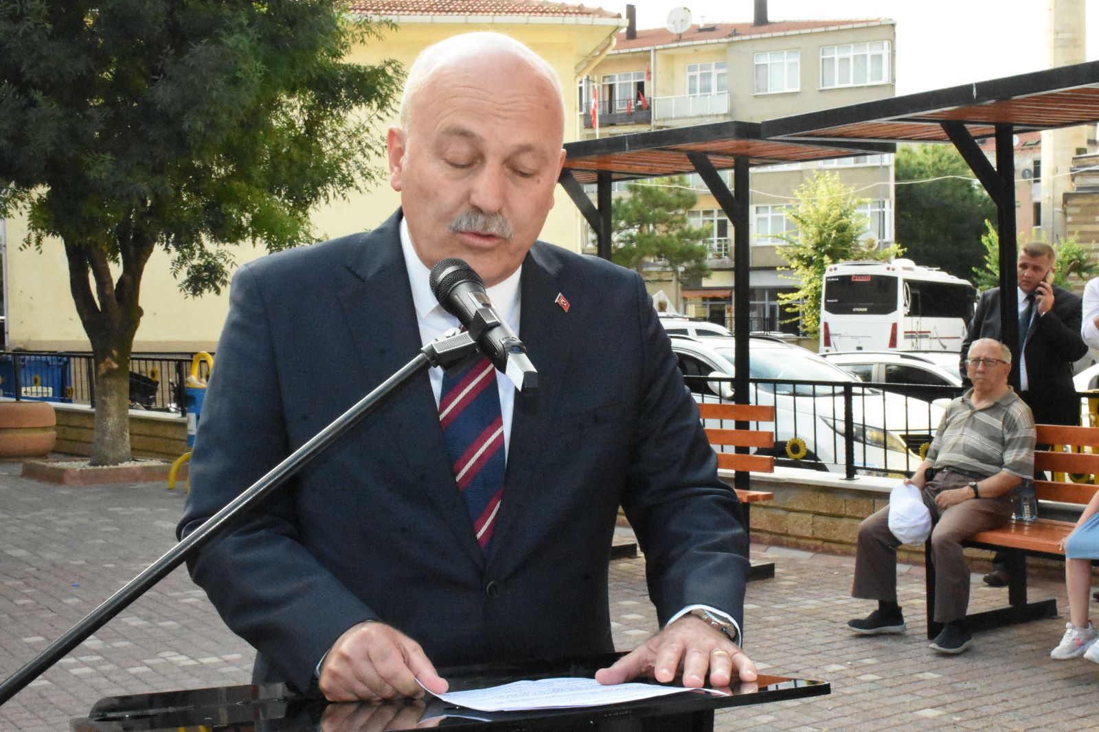 Bu yıl  31. Düzenlenen Hayrabolu Ayçiçeği Festivali törenlerle başladı.