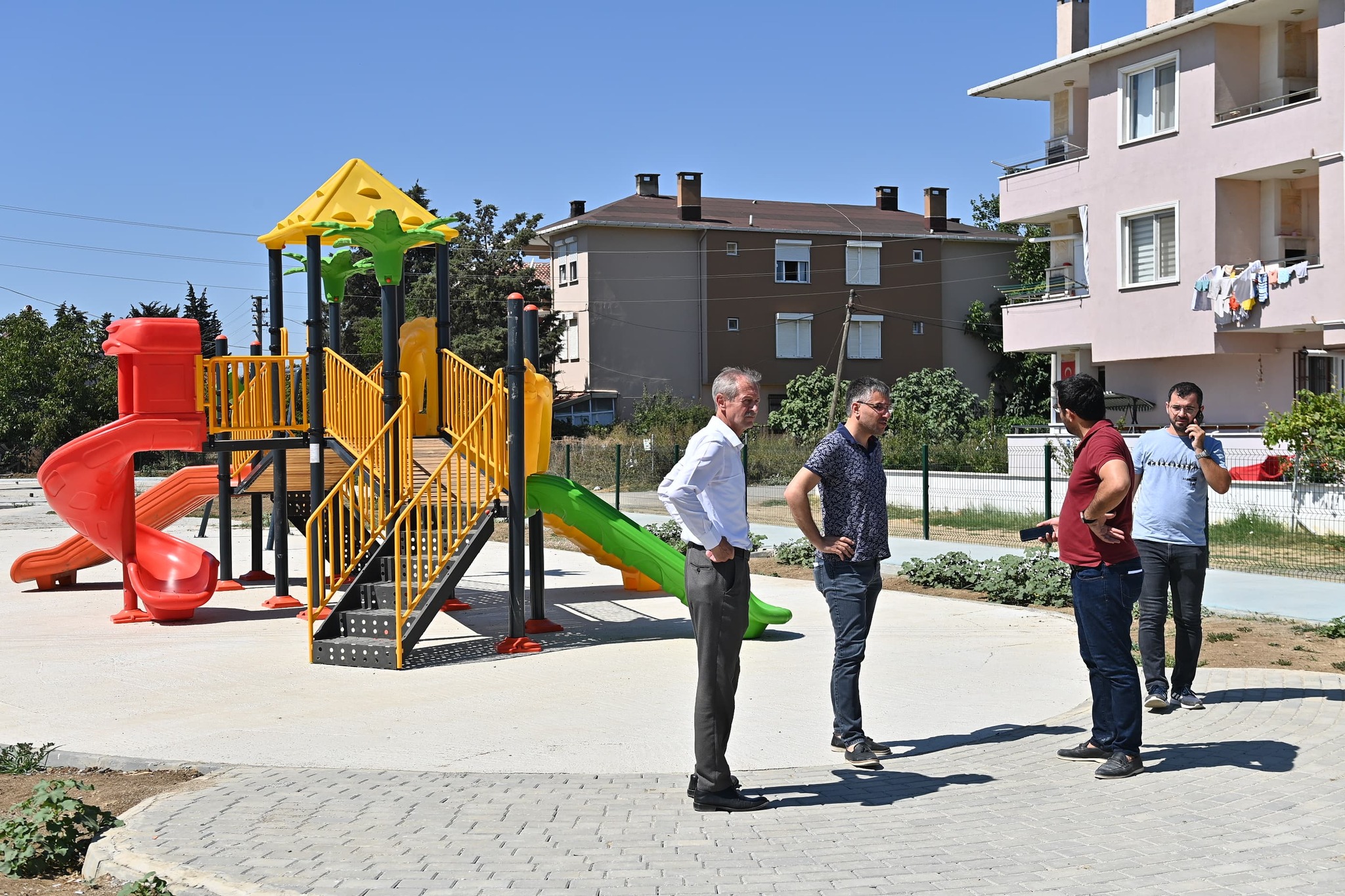 Başkan Uzunlar Barbaros ve Kumbağ’da incelemelerde bulundu