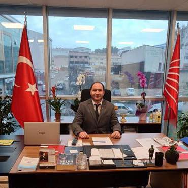 CHP Süleymanpaşa İlçe Başkanı Ali Engin oldu.