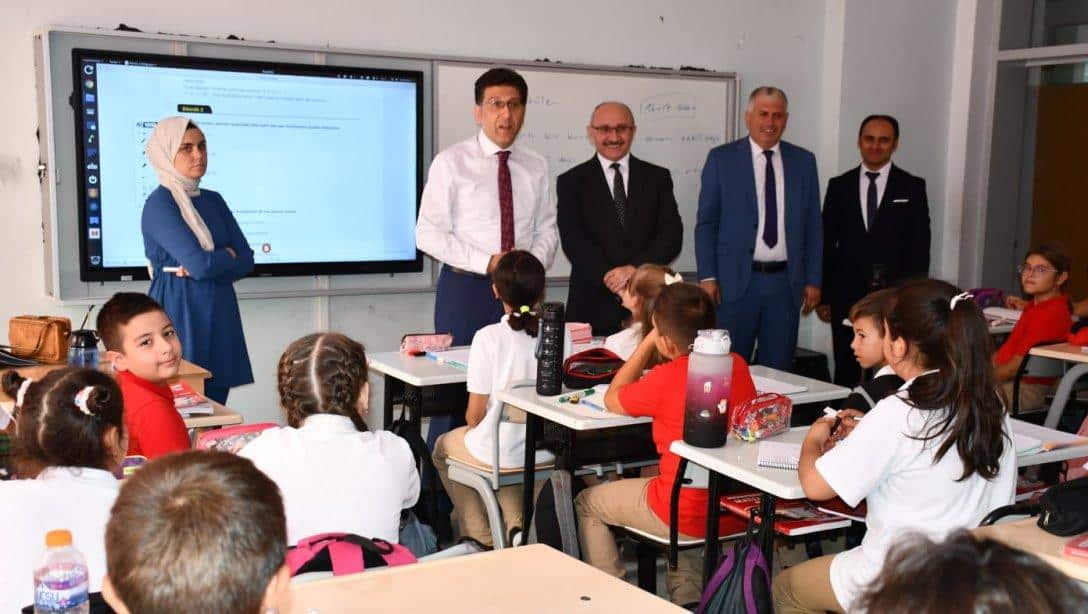 Ersan Ulusan Muratlı İlçemizdeki Okulları Ziyaret Etti
