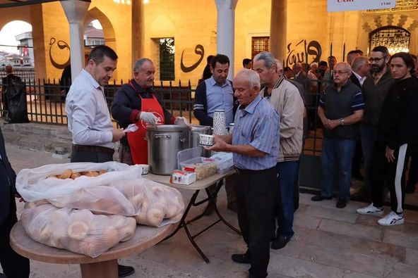 Gaziler Günü’nde, Rüstempaşa Cami’nde sabah namazı sonrası okunan Mevlid-i Şerif Okundu