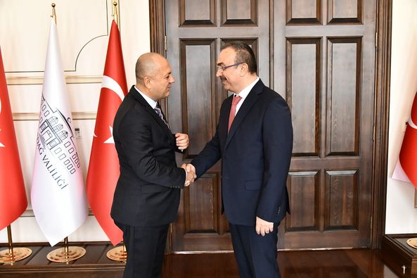 MV. İLHAMİ ÖZCAN AYGUN: Tekirdağ Valisi Recep Soytürk’ü Ettik