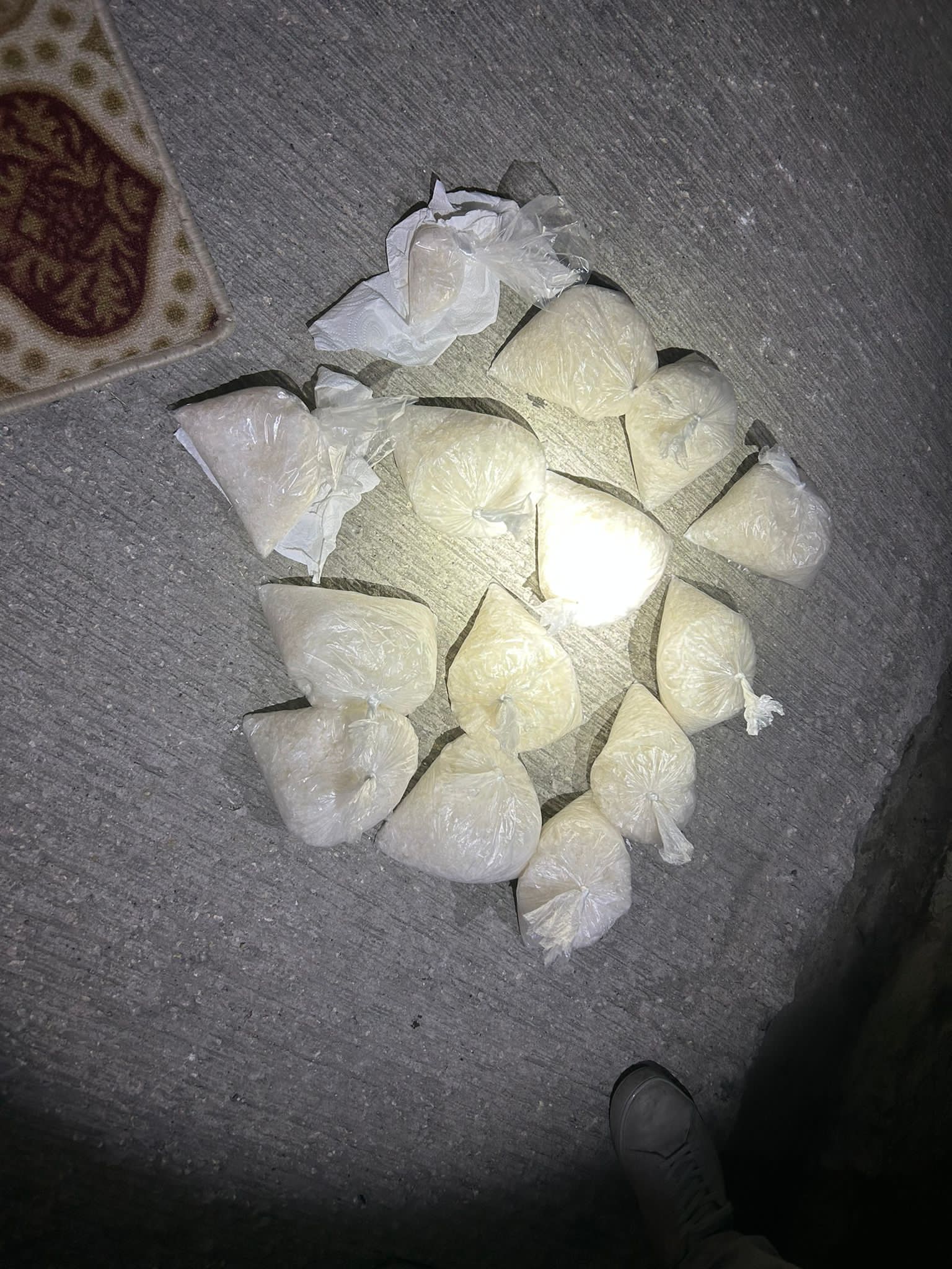 METAMFETAMİN maddesi ele geçirildi