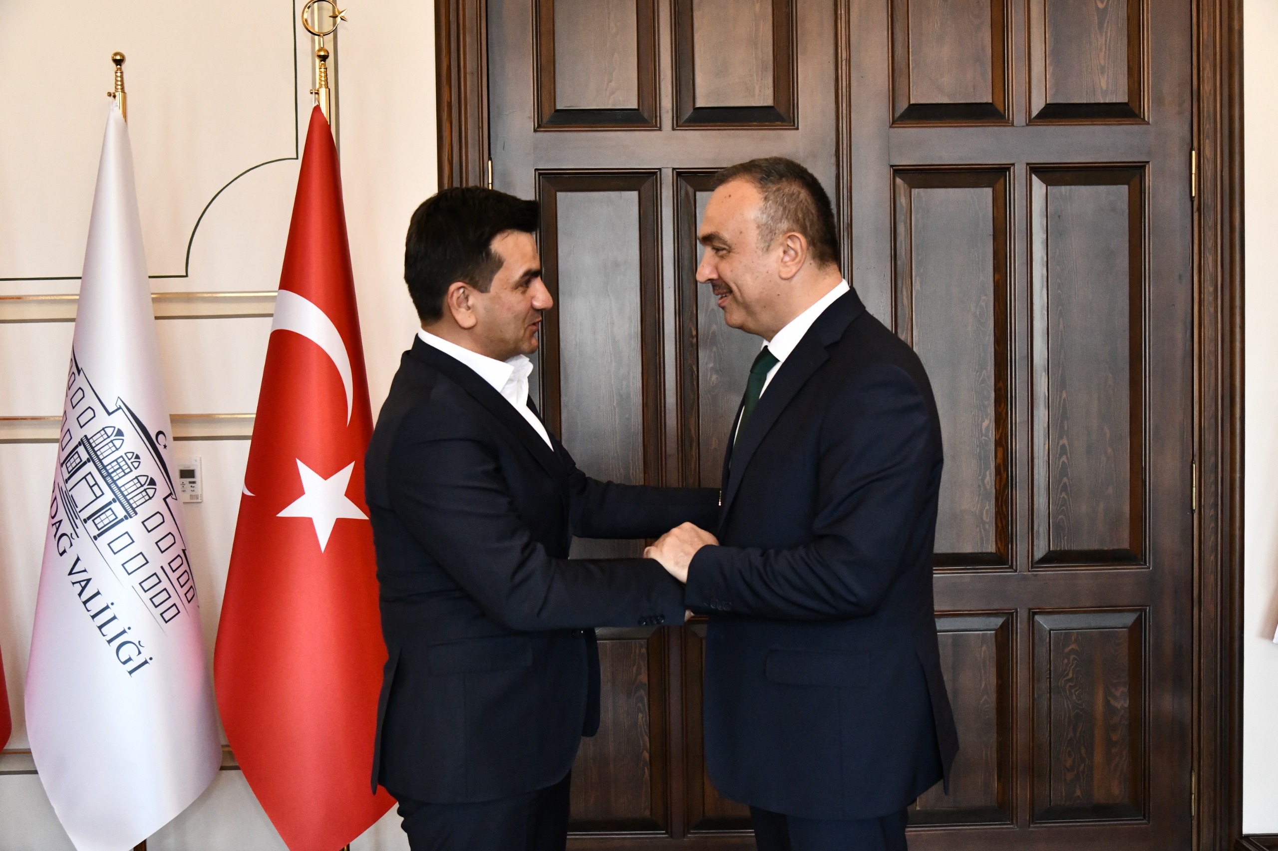Kaptan Şirketler Grubu’ndan Vali Recep Soytürk’e Ziyaret