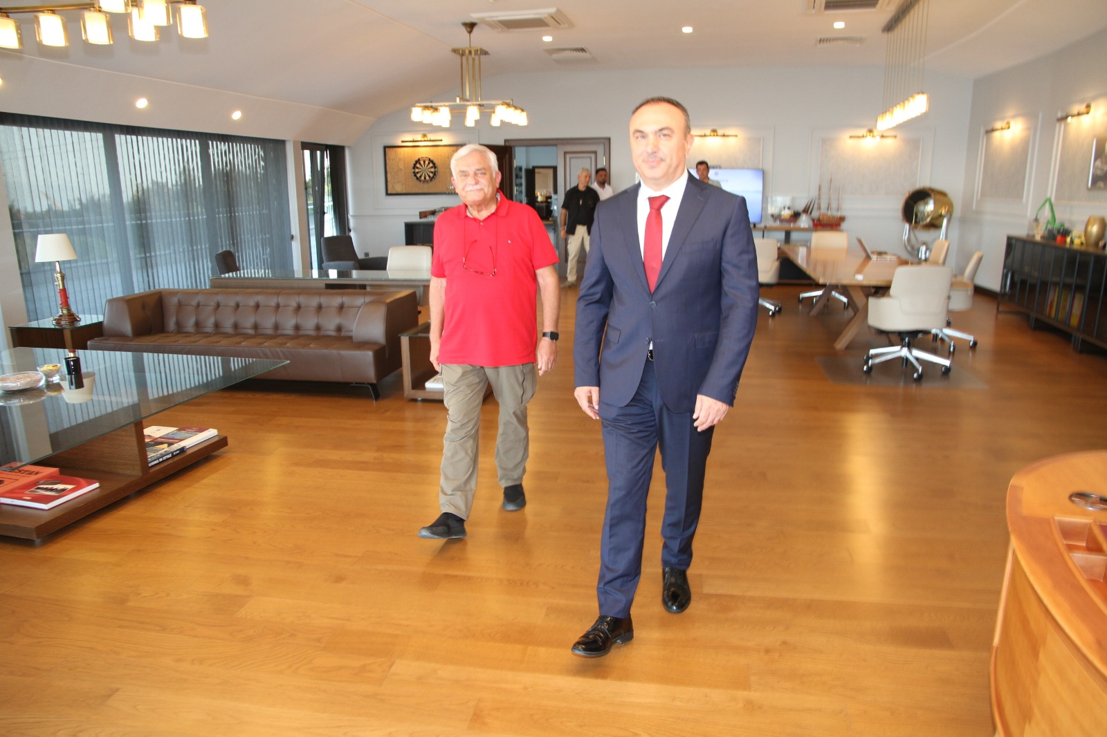 Vali Soytürk ASYAPORT Yönetim Kurulu Başkanı Soyuer’e İade-i Ziyarette Bulundu