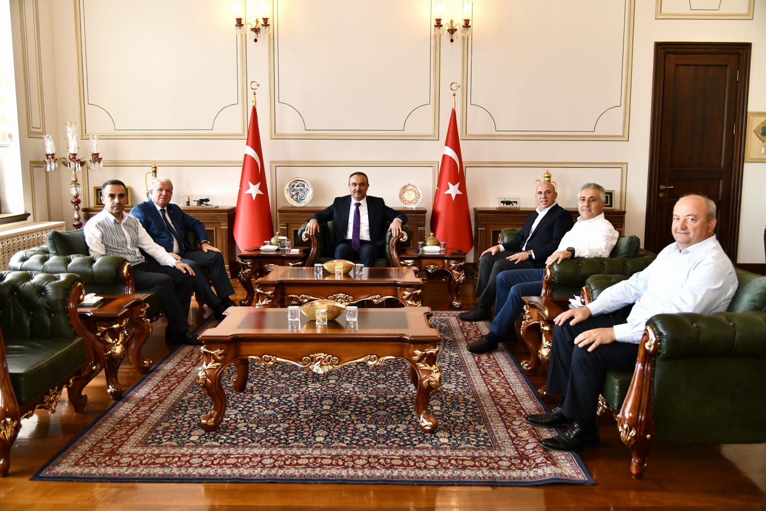 Tekirdağ Ticaret Borsası Başkanı ve Yönetim Kurulu Üyelerinden Vali Soytürk’e Ziyaret