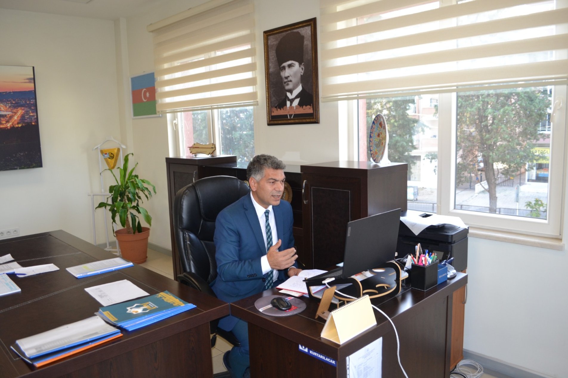 İlçe Milli Eğitim Müdürü Ebubekir ATİLLA’nın Başkanlığında, İlçemiz Okul/Kurum Müdürleri ile Zoom üzerinden Müdürler Kurulu Toplantısı Düzenlendi