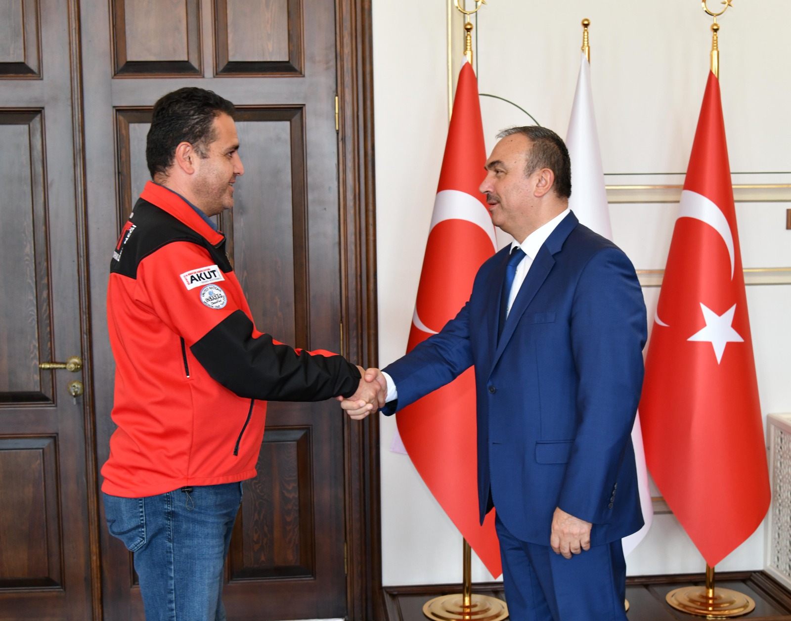AKUT Tekirdağ Ekip Lideri Vali Soytürk’ü Ziyaret Etti