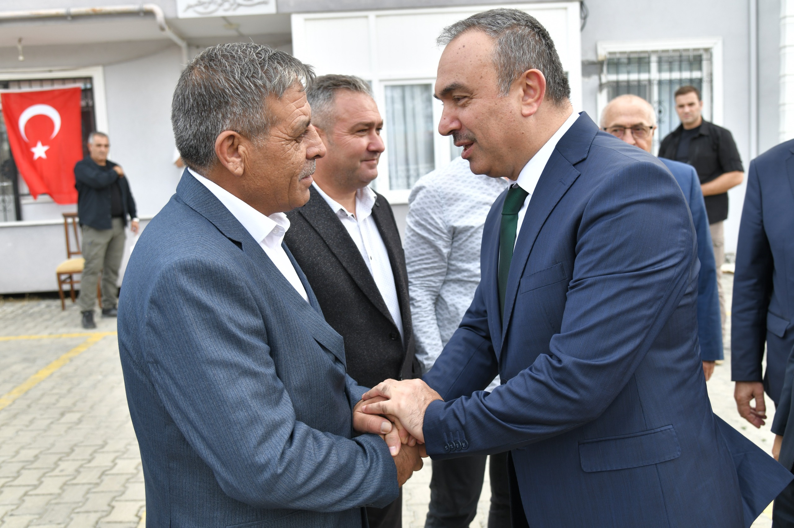 Vali Soytürk Merhum Volkan Demir’in Ailesini Ziyaret Etti