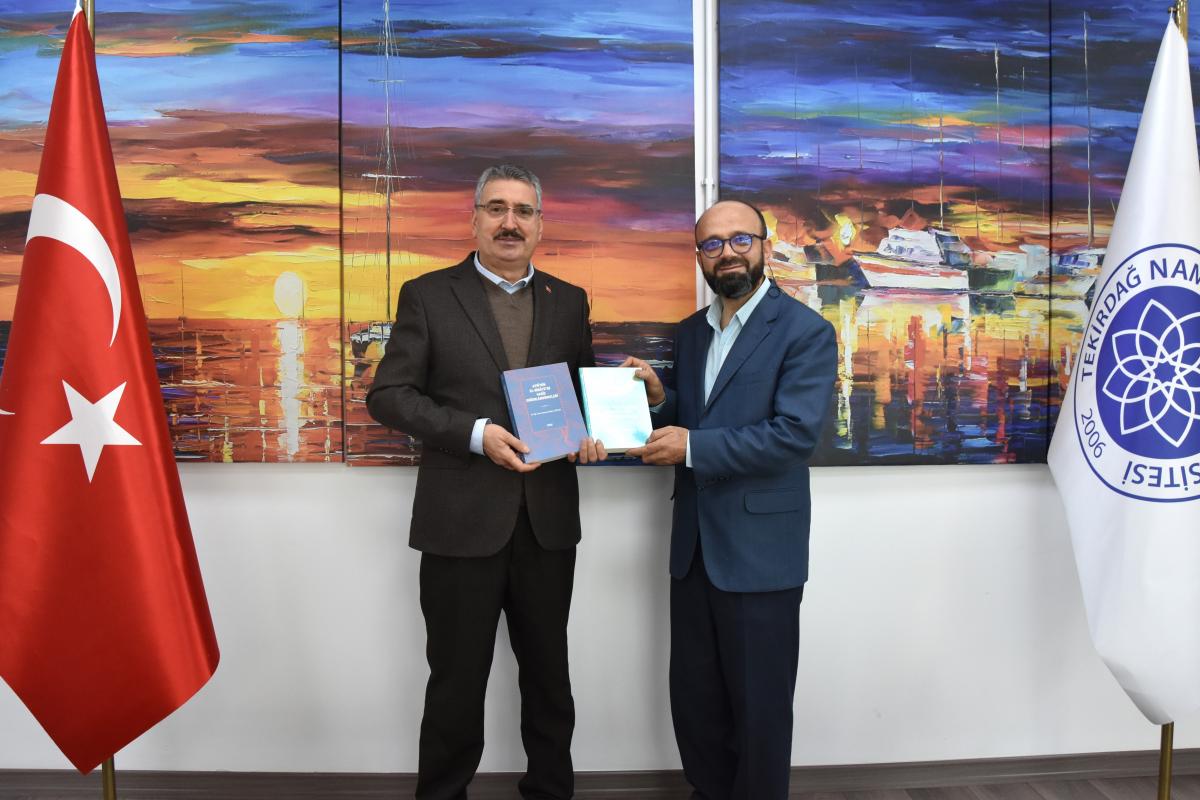 NKÜ Rektörü Prof. Dr. Mümin ŞAHİN’e ziyarette bulundu.